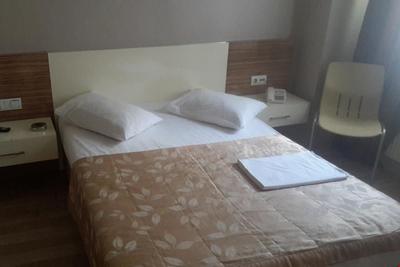 Bade 3 Otel