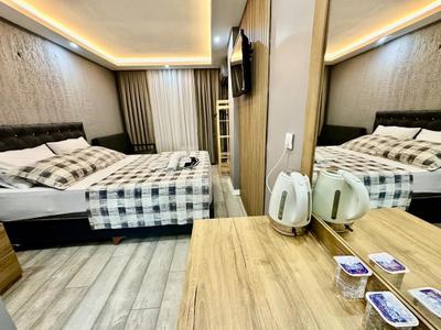 H&B Suite