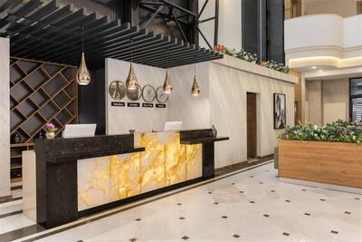 Ramada Encore by Wyndham Basin Express