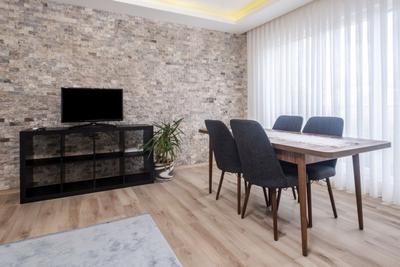 Bryas | Maltepe