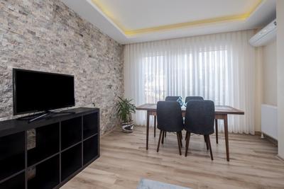 Bryas | Maltepe