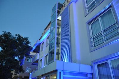 Dragos Island Hotel Restauran & Spa