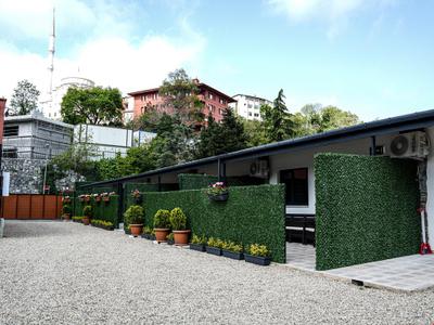 Mia Mia Suites