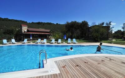 Gizemli Nehir Hotel