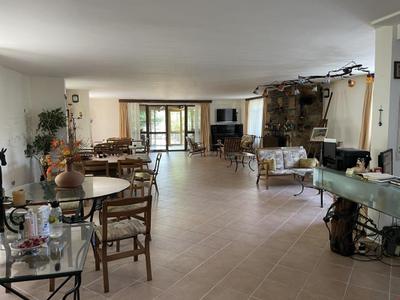 Larin Otel