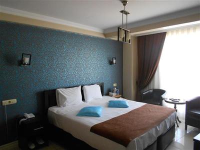 Selis Hotel