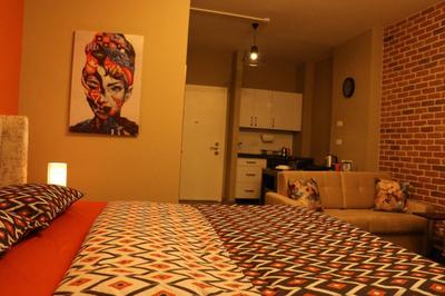 Suite 94/3