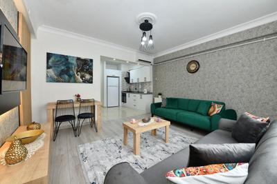 Somer Suite 10