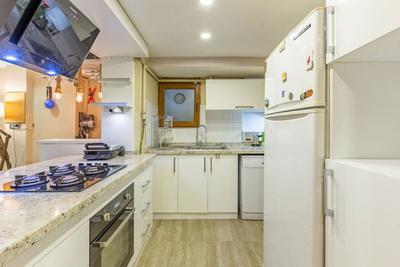 Snug House | Şişli