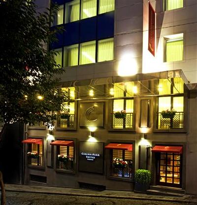 Carina Park Suites