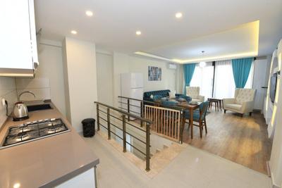 Uzay Suite 1