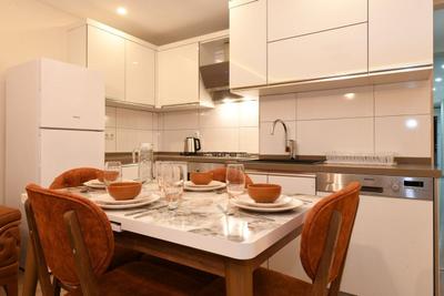 Uzay Suite 3