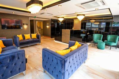 Grand Elmira Suites