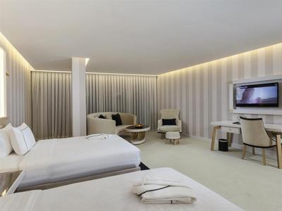 Ramada Hotel & Suites Sisli by Wyndham