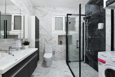 Center Suite 5