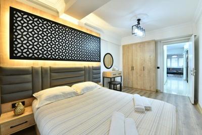 Somer Suite 4
