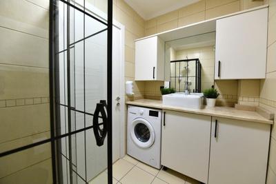 Somer Suite 4