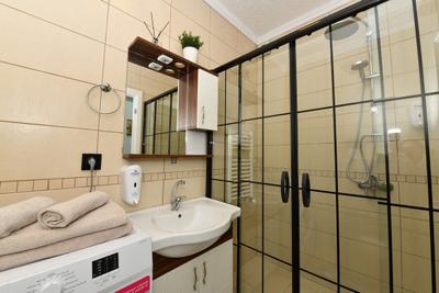 Somer Suite 2