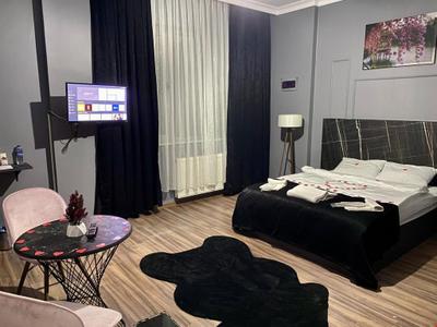 Lions Suit Hotel