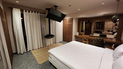 Barry Hotel
