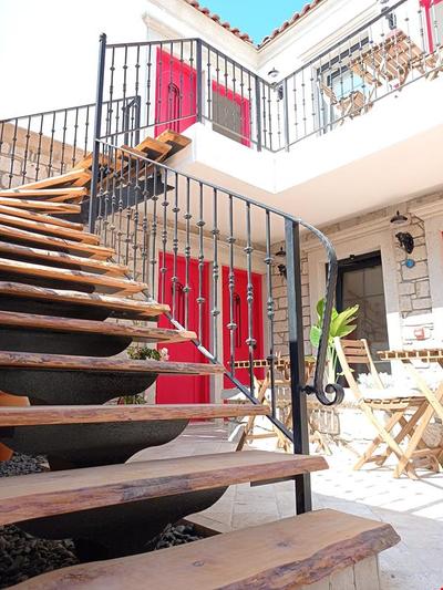 Alacati Otel Lalasa