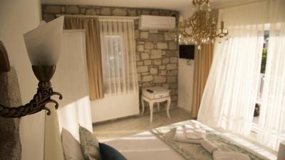Alaçatı Sardunya Otel