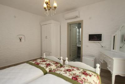 Alya Mou Butik Hotel