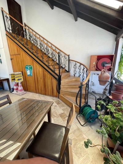 Bedesten Pansiyon Çeşme