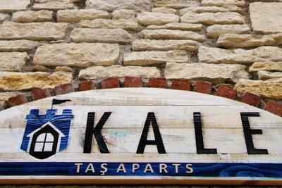 Çeşme Kale Taş Apart
