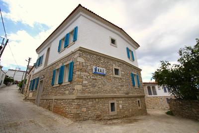 Çeşme Kale Taş Apart
