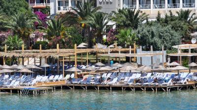 Ladin Otel