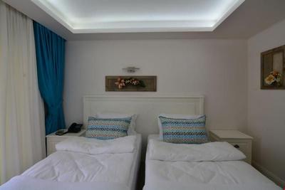 Dalyan Risus Suite