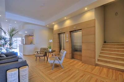 Delmar Suites & Residence