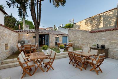 Eflin Haus Tarihi Bina & Anıt