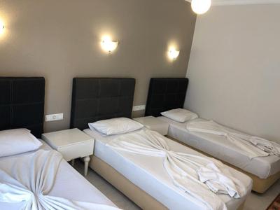 Karadede Otel