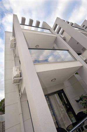 Kondo Suite & Residence