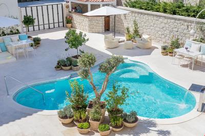 Likör Hanım Butik Otel