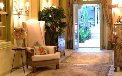 Marge Hotel