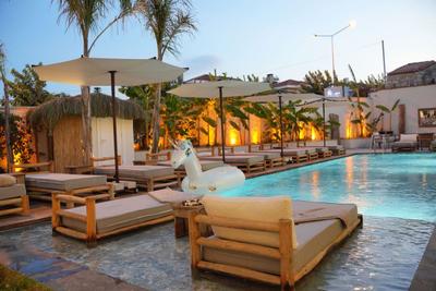 Q Alaçatı Luxury (+16  adult)