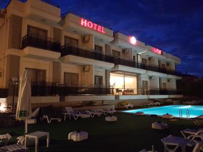 Suena Hotel