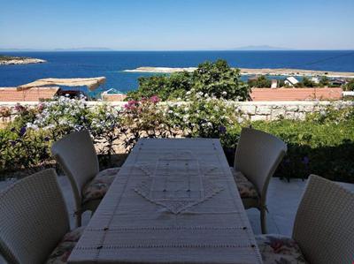 Karaburun'daki Eviniz