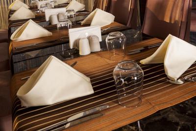 Majura Hotel Business
