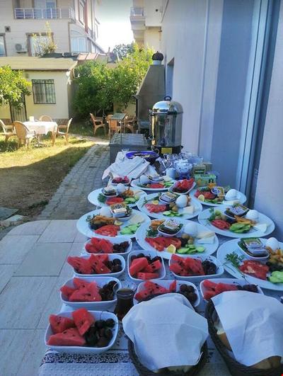 Mandarin Beach Otel ve Restaurant