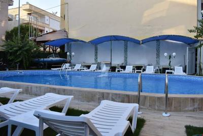 Tropicana Hotel