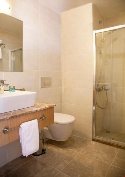 Viona Otel