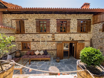 Yeni Gelin Evi Birgi