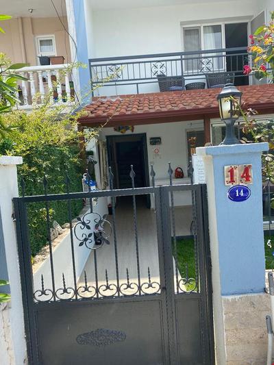 Neşeli Pansiyon Cafe