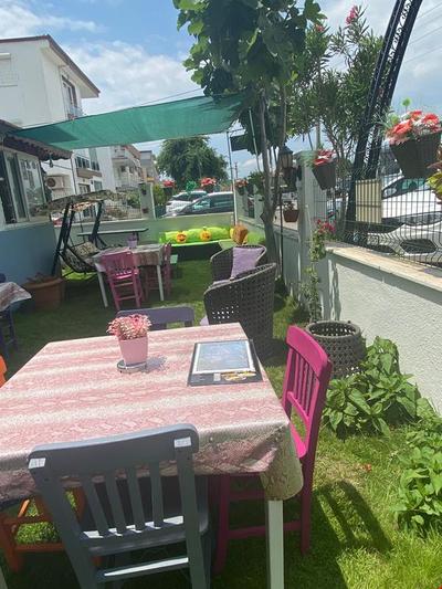 Neşeli Pansiyon Cafe