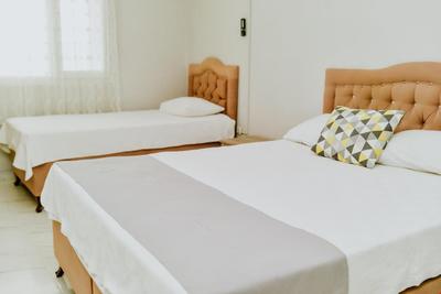 Pia Butik Otel Sığacık