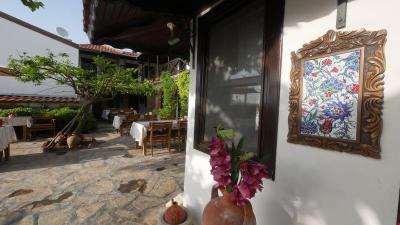 Nilya Hotel
